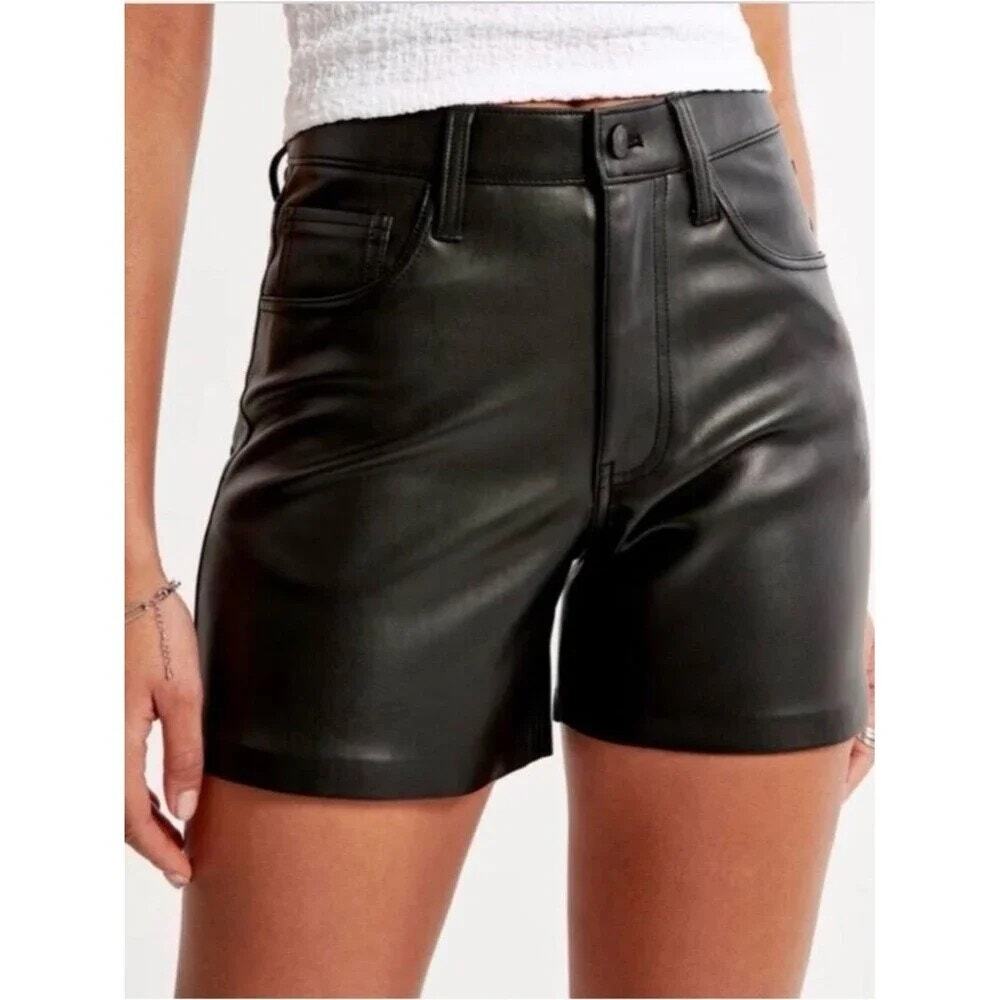 Abercrombie & Fitch Curve Love Vegan Leather Dad Shorts Size 32 Black Biker Moto